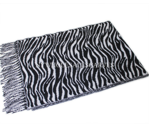 Cashmere Feel Scarf 505-01 Color: BK/WT