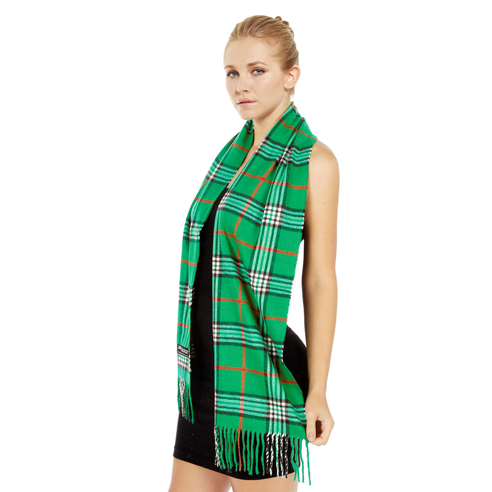 Giant Check Scarf #07-17 Color: Green