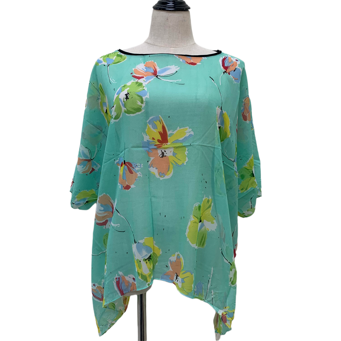 AA010 Floral Pattern Spring & Summer Poncho